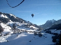 冬のスイスを飛ぶ